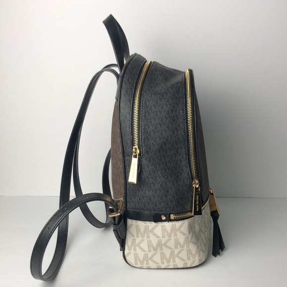 NEW Michael Kors Rhea Designer Backpack - Picture 3 of 11